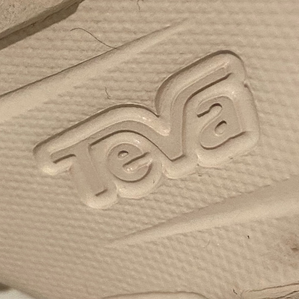 Teva Hurricane Drift Sandals - Lightweight, Water-Friendly Comfort - Picture 11 of 11